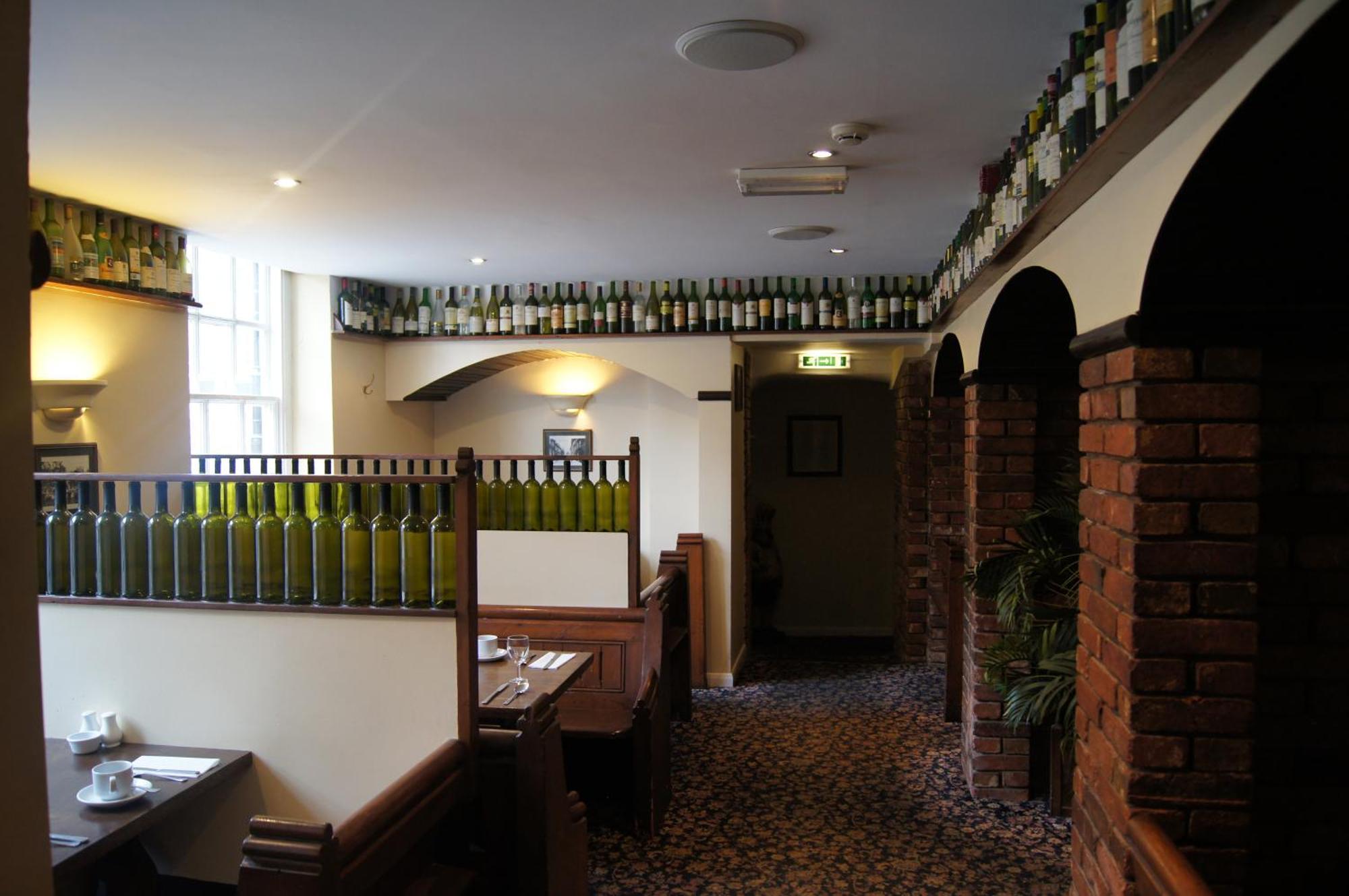 Castle Hotel Tamworth Exterior photo